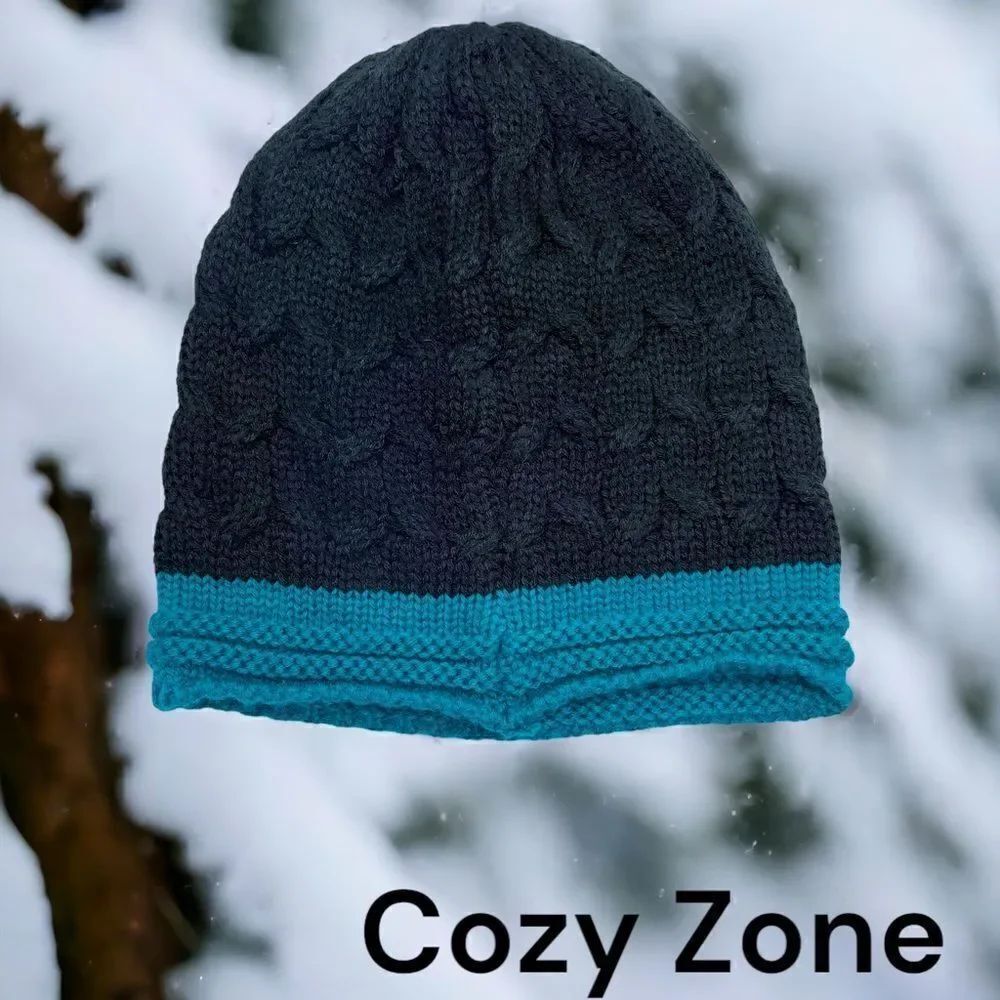 Cozy Zone l Black Beanie l Turquoise Trim l New